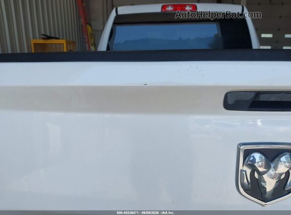 1C6RR7FM5GS284991 2016 RAM 1500 White ხელსაწყოთა პანელის ხედი