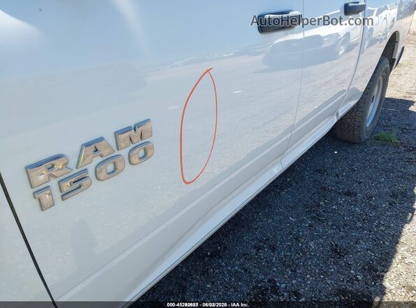 1C6RR7FT0HS548045 2017 RAM 1500 White Դիմացի տեսք