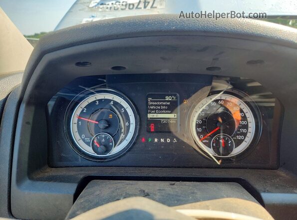 1C6RR7FT2MS583454 2021 RAM 1500 Белый Вид щитка приборов
