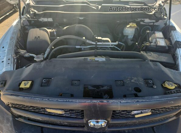 1C6RR7FT3GS351093 2016 RAM 1500 White უკანა სალონის ხედი