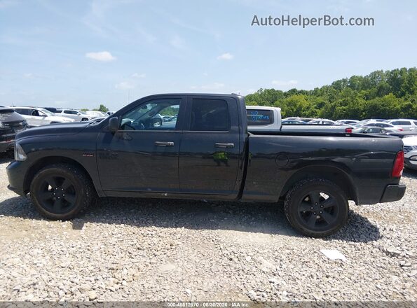 1C6RR7FT3JS176061 2018 RAM 1500 Black Widok wnętrza 360 stopni