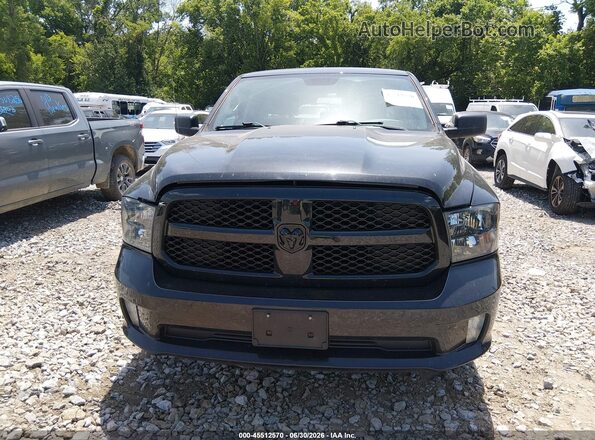 1C6RR7FT3JS176061 2018 RAM 1500 Black Widok zestawu wskaźników