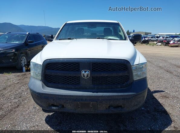 1C6RR7FT4HS544337 2017 RAM 1500 White Widok wnętrza 360 stopni