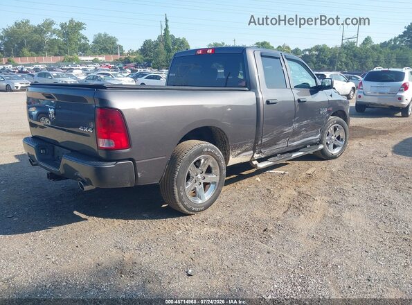 1C6RR7FT5JS190639 2018 RAM 1500 Серый Задняя правая четверть