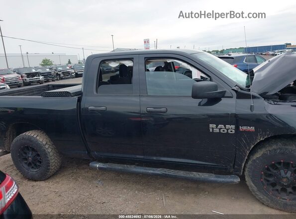 1C6RR7FT5JS351619 2018 RAM 1500 Black 360 interior view