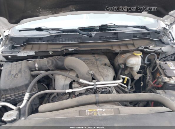 1C6RR7FT7JS351198 2018 RAM 1500 White Вид ззаду