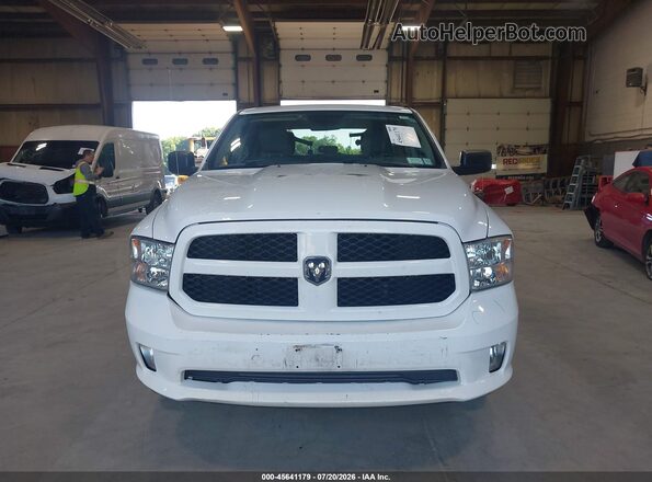 1C6RR7FT7KS522131 2019 RAM 1500 CLASSIC White Вид щитка приладів