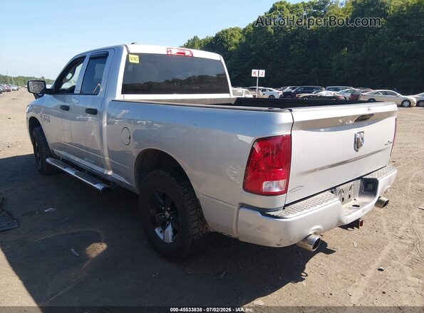 1C6RR7FT8GS402636 2016 RAM 1500 Серебряный Задняя левая четверть