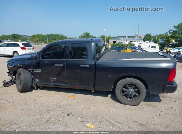 1C6RR7FT8HS718670 2017 RAM 1500 Black Rear interior view