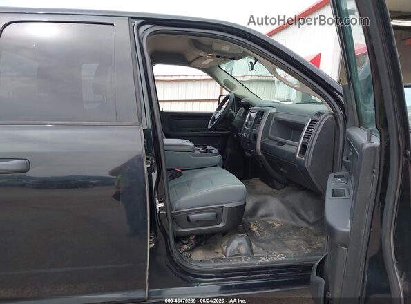 1C6RR7FT9HS748261 2017 RAM 1500 Черный Вид салона спереди