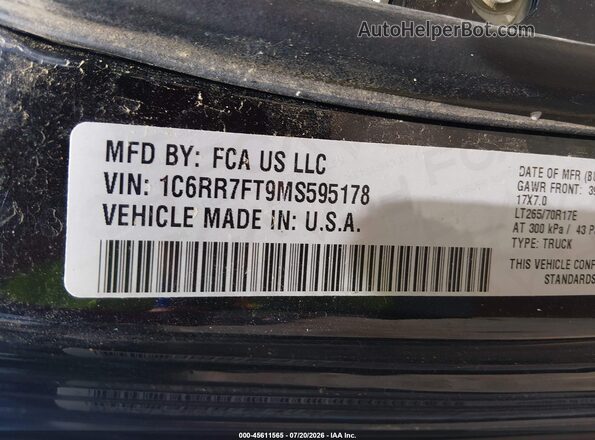 1C6RR7FT9MS595178 2021 RAM 1500 CLASSIC Черный Вид подкапотного пространства