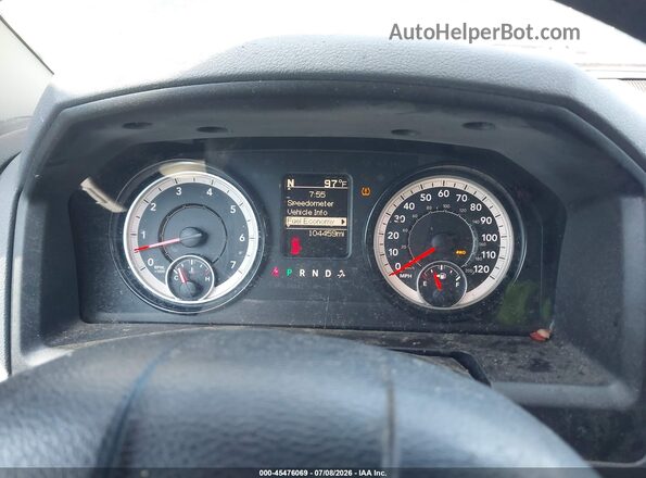 1C6RR7FTXHS828488 2017 RAM 1500 Black Widok tylnych siedzeń