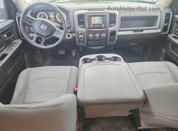 1C6RR7FTXKS726406 2019 RAM 1500 White Вид панелі приладів