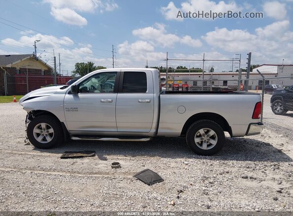 1C6RR7GG0HS753592 2017 RAM 1500 Gray Панорамний вид салону 360°