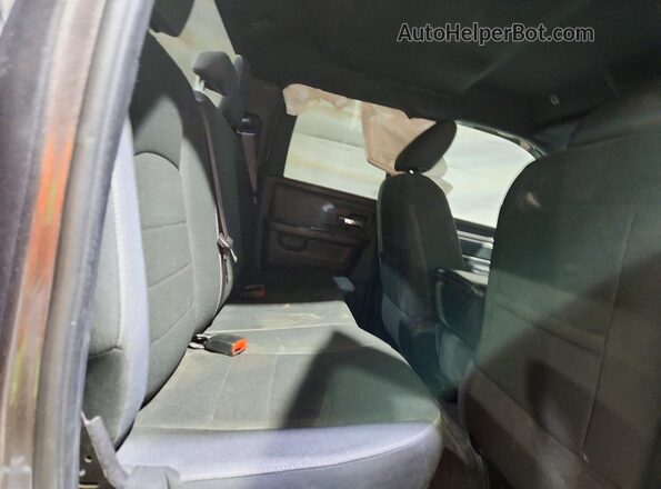 1C6RR7GG4MS562090 2021 RAM 1500 Серый Вид задних сидений