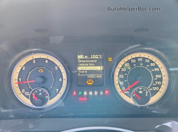 1C6RR7GG7HS792261 2017 RAM 1500 Black ხელსაწყოთა პანელის ხედი