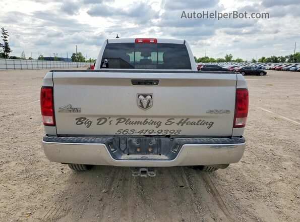 1C6RR7GG8JS247319 2018 RAM 1500 Silver უკანა ხედი