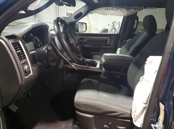 1C6RR7GG8MS548774 2021 RAM 1500 Синий Вид салона спереди