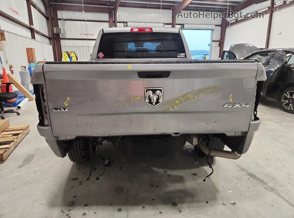 1C6RR7GG8RS125197 2024 RAM 1500 Silver Vista trasera