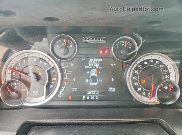 1C6RR7GG9MS514956 2021 RAM 1500 White Вид щитка приладів