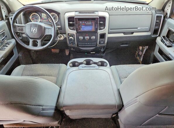 1C6RR7GT0GS156079 2016 RAM 1500 White Dashboard view