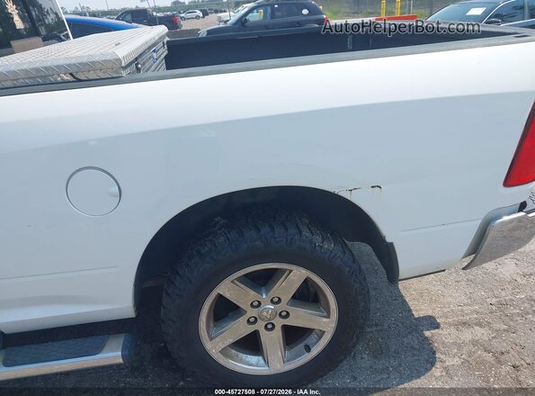 1C6RR7GT0JS244315 2018 RAM 1500 White Vista frontal