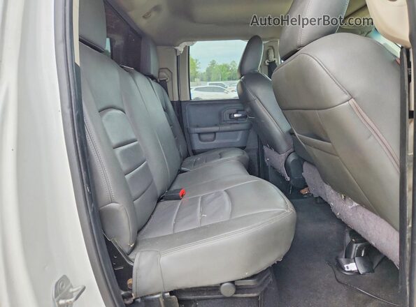 1C6RR7GT1GS156236 2016 RAM 1500 White Vista de los asientos traseros