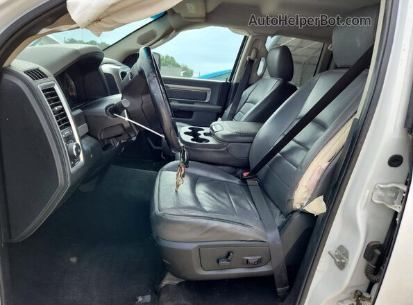 1C6RR7GT1GS156236 2016 RAM 1500 White Vista interior delantera