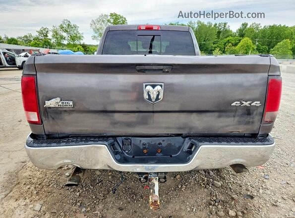 1C6RR7GT2GS257852 2016 RAM 1500 Gray Rear view