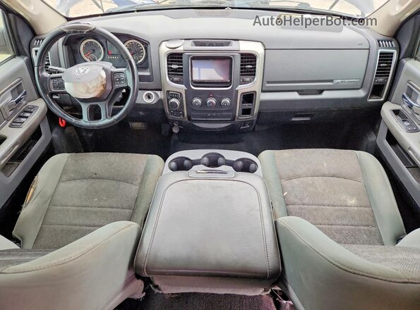 1C6RR7GT2GS257852 2016 RAM 1500 Gray Dashboard view