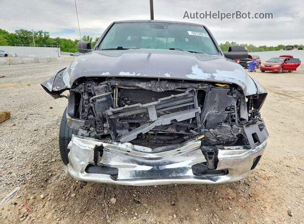 1C6RR7GT2GS257852 2016 RAM 1500 Gray Front view