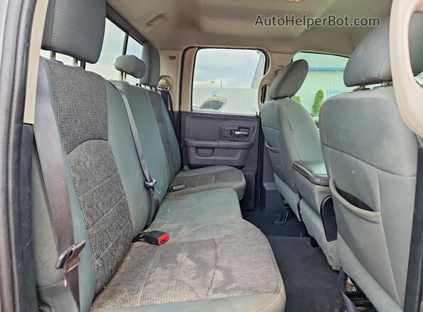 1C6RR7GT2GS257852 2016 RAM 1500 Gray Rear seats view