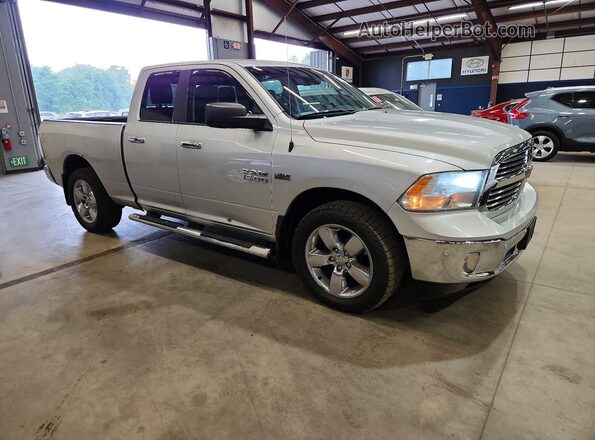 1C6RR7GT3GS322563 2016 RAM 1500 Silver Delantero derecho