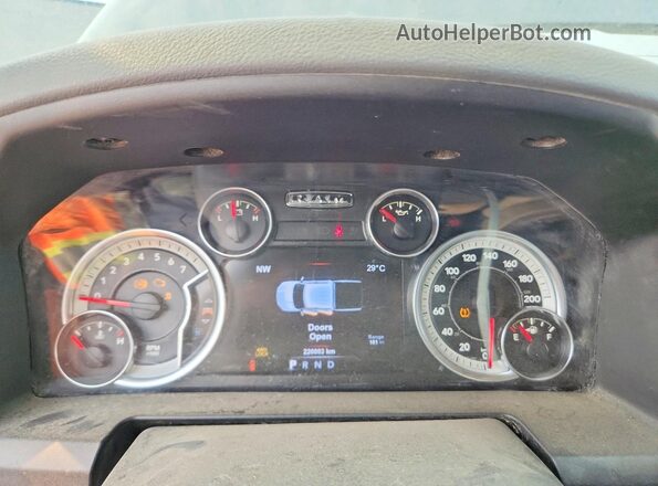 1C6RR7GT3HS673166 2017 RAM 1500 Black ხელსაწყოთა პანელის ხედი