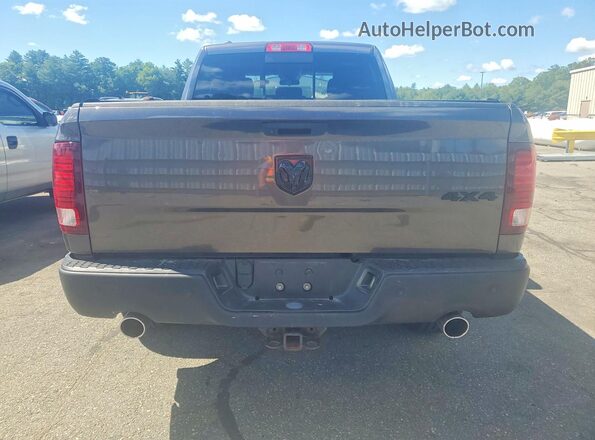 1C6RR7GT3LS104925 2020 RAM 1500 Gray Widok z tyłu