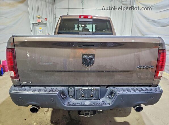 1C6RR7GT7LS104782 2020 RAM 1500 Brown Widok z tyłu