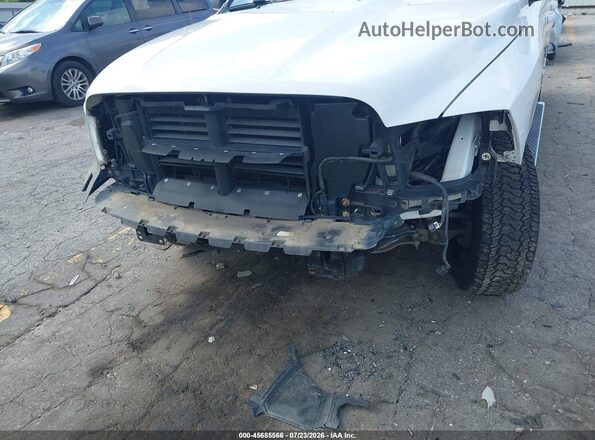 1C6RR7GT8MS529610 2021 RAM 1500 CLASSIC White Front view