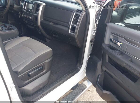 1C6RR7GT8MS529610 2021 RAM 1500 CLASSIC White Front interior view