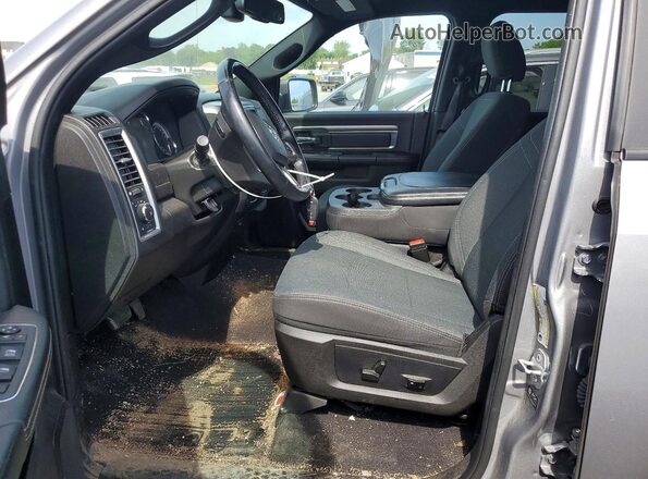1C6RR7GT8MS589550 2021 RAM 1500 Silver Front interior view