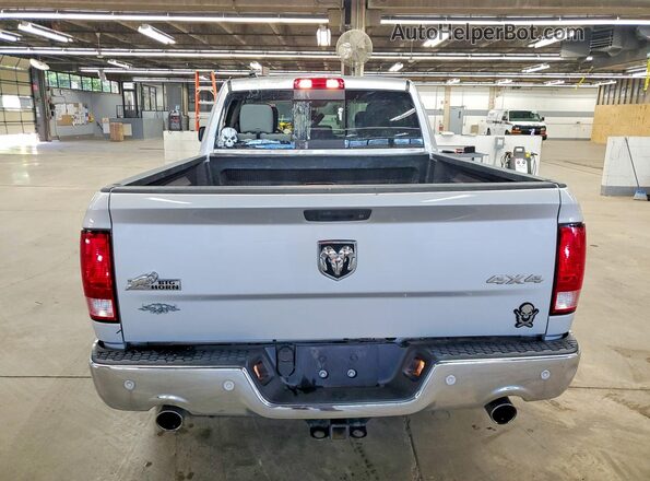 1C6RR7GTXJS312538 2018 RAM 1500 Gray უკანა ხედი