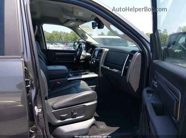 1C6RR7HG9JS260532 2018 RAM 1500 Black Widok wnętrza z przodu