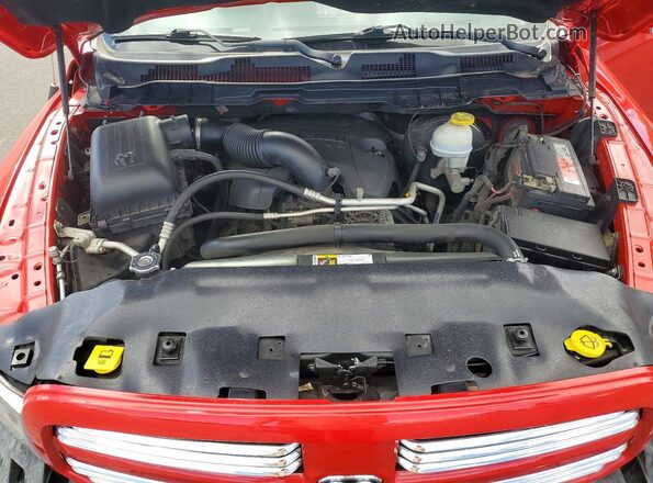 1C6RR7HT8HS818488 2017 RAM 1500 Red Вид задньої частини салону