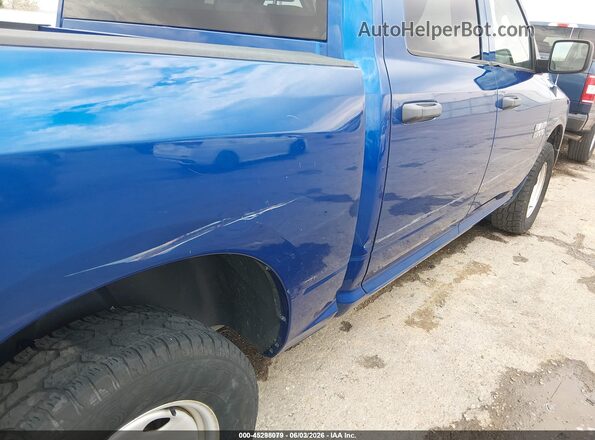 1C6RR7KG0GS341744 2016 RAM 1500 Blue 360 interior view