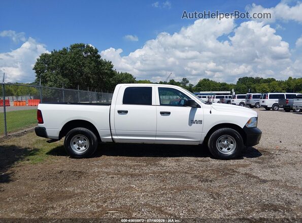 1C6RR7KG0JS319007 2018 RAM 1500 White Widok wnętrza z tyłu
