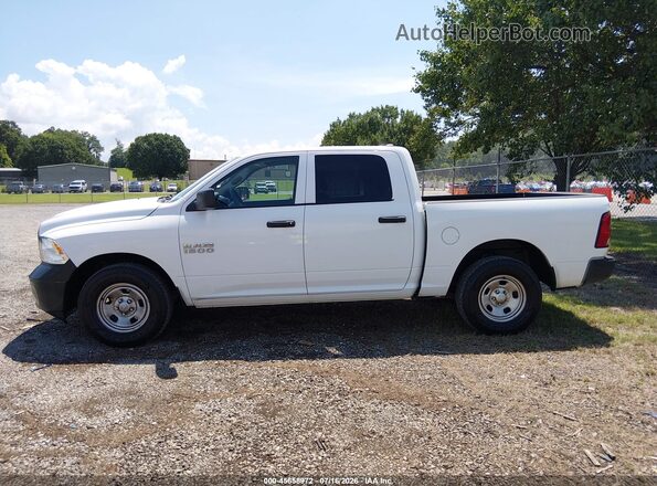 1C6RR7KG0JS319007 2018 RAM 1500 White Widok wnętrza 360 stopni