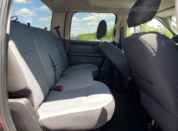 1C6RR7KG0PS555228 2023 RAM 1500 Серый Вид задних сидений