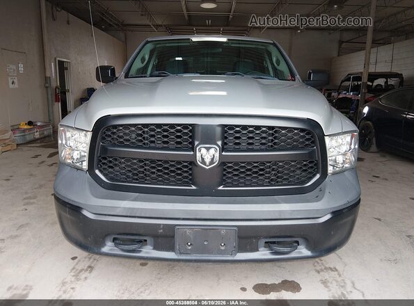 1C6RR7KG1JS106146 2018 RAM 1500 Silver 
