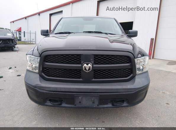 1C6RR7KG1JS306735 2018 RAM 1500 Black 