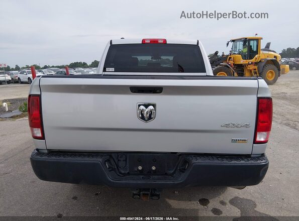 1C6RR7KG1JS306749 2018 RAM 1500 Silver 