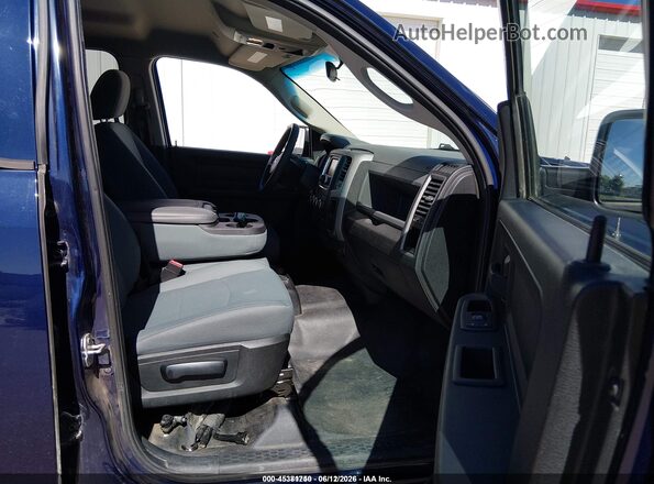 1C6RR7KG1JS318982 2018 RAM 1500 Blue Front interior view